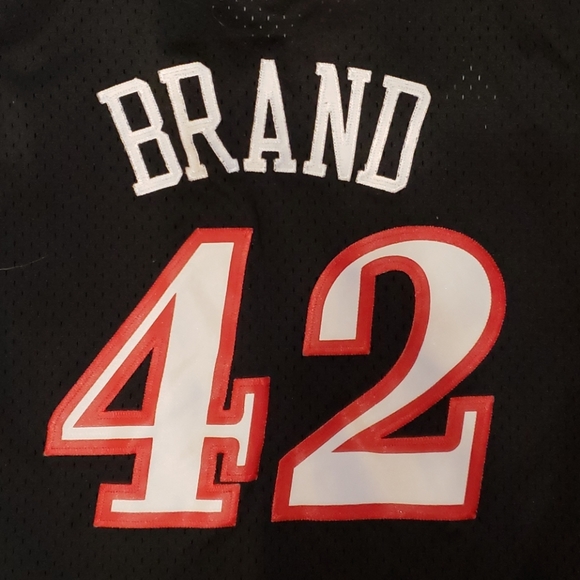 Embroidered 76'ers jersey - Picture 4 of 6